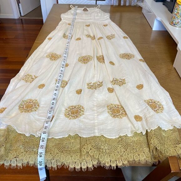 Anthropologie Floreat Varanasi Cream Maxi Dress Size 4 - Picture 10 of 14
